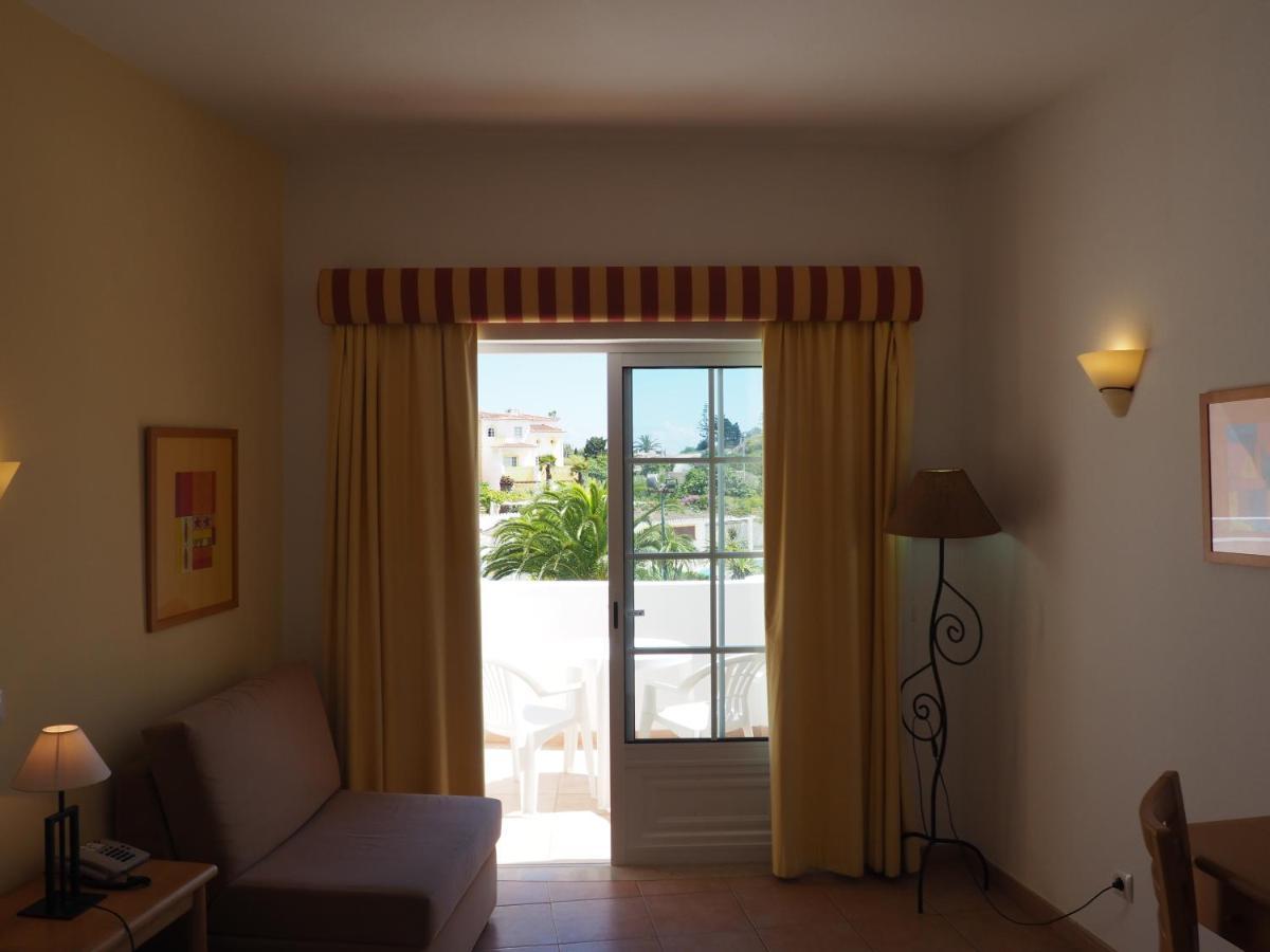Club House Cvl Hotel Praia Da Luz Bagian luar foto