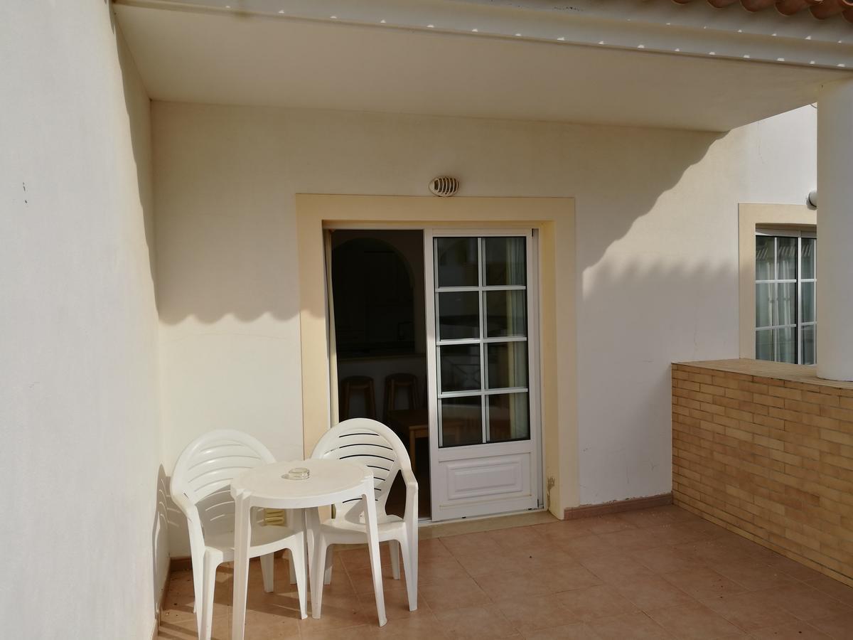 Club House Cvl Hotel Praia Da Luz Bagian luar foto