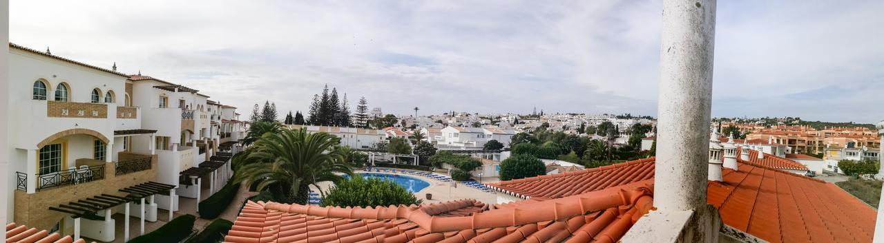 Club House Cvl Hotel Praia Da Luz Bagian luar foto